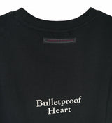 Bulletproof Heart ジャストフィット Tシャツ / Bulletproof Heart Just Fit tee