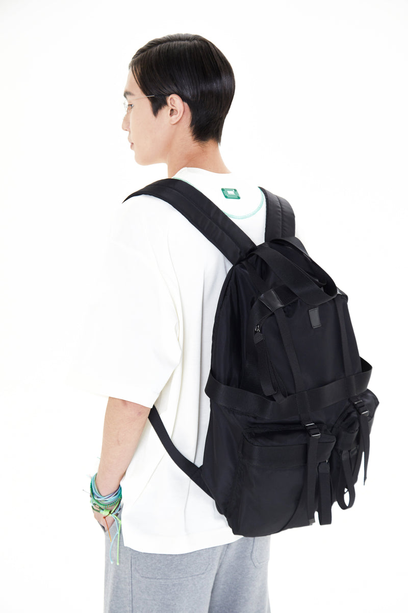 レイヤードストリングバックパック/Layered string backpack