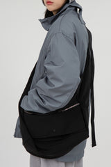 ウェアラブルジッパークロスバック / Wearable zipper cross bag
