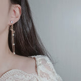 [キム·セジョン着用] リボンアンドクリスタルドロップスイヤリング / Ribbon and Crystal Drops Earring - Gold