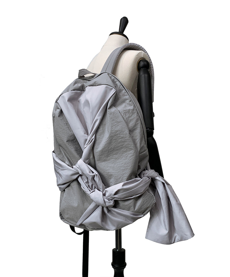 ノッテッドバックパック/Knotted Backpack (Nylon-silver)