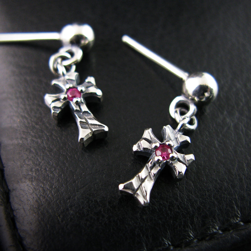 シャイニークロスD2ルビーシルバーイヤリング / Shiny Cross-D2 Ruby silver earring (4595514507382)