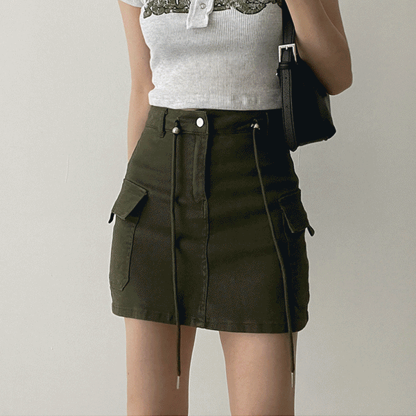 ポリウエストストラップカーゴミニスカート / Poli Waist Strap Cargo Mini Skirt