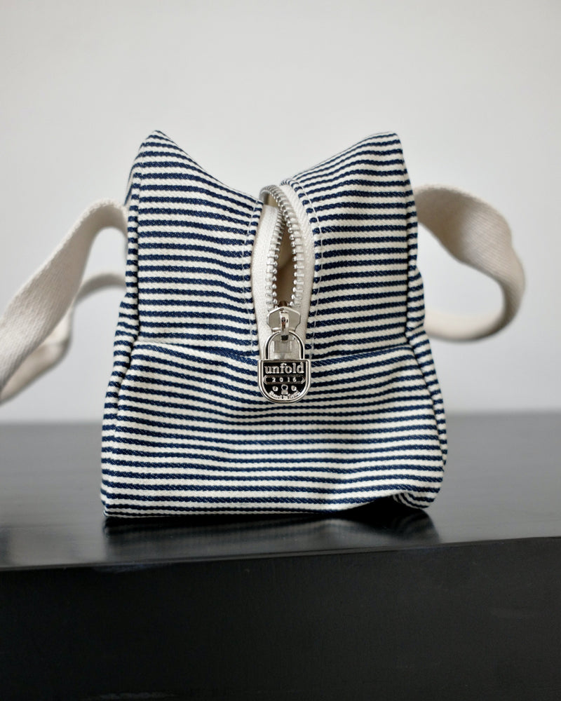 Stripe boston bag (navy) - Small