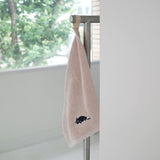 A sleeping cat mini towel