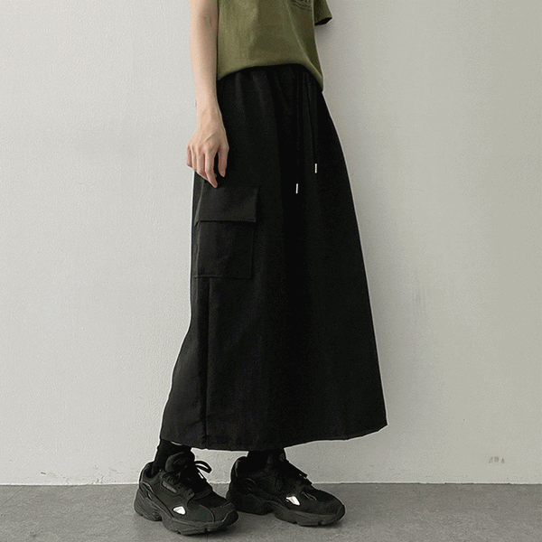 ピークバンディングナイロンロングスカート / Peak banding nylon long skirt