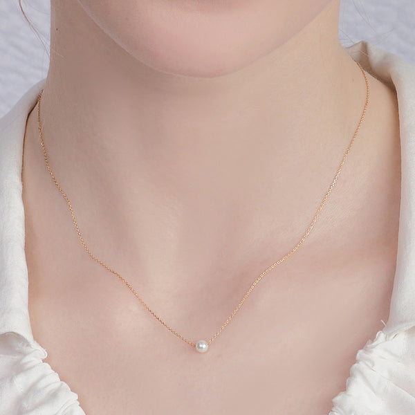 sole pearl necklace