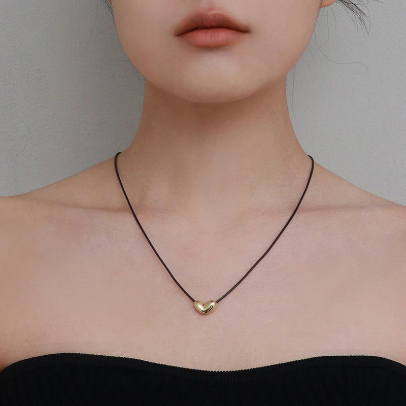 ハートストリングネックレス / heart string necklace