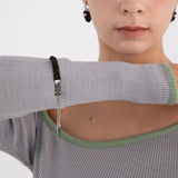 ニッティングウィズドロップチェーンバングルブレスレット/Knitting with drop chain bangle bracelet (Black)