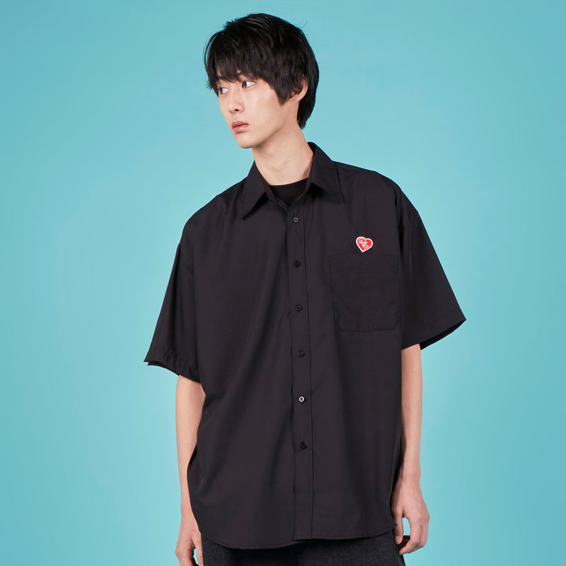 ハートロゴシルキーオーバーフィットハーフシャツ / Heart Logo Silky Over Fit Half Shirts (2color)