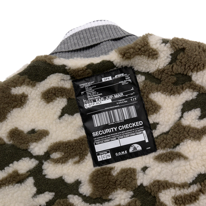 [UNISEX] Reversible Faux Fur Varsity Collar Coat (Camouflage) (6656656343158)