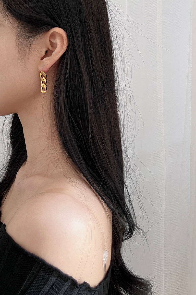 no.6ピアスゴールド / no.6 earring gold