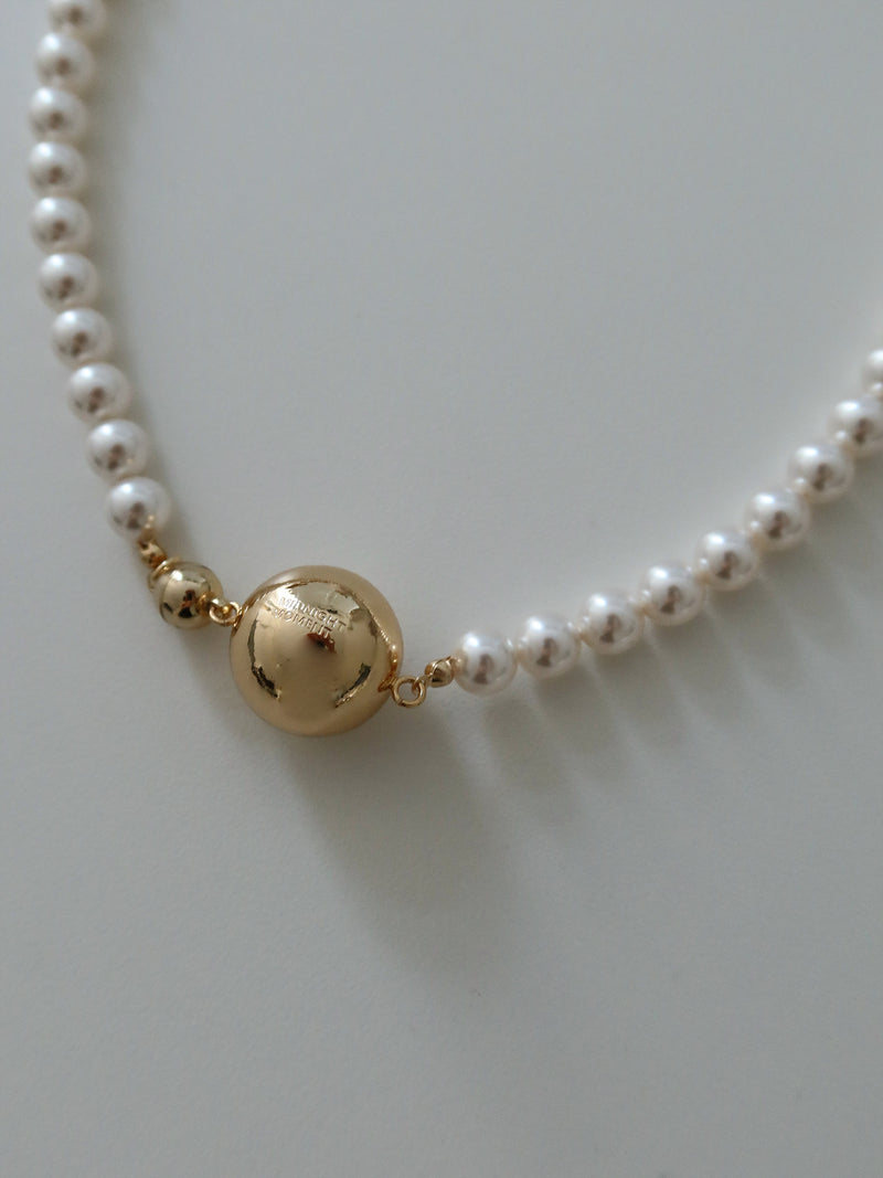 マグネットボールパールネックレス / Magnet ball pearl necklace - gold