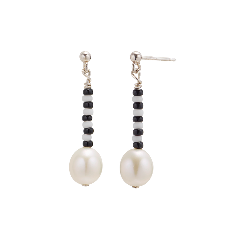 Pearl beads earrings (oreo) (6582461726838)