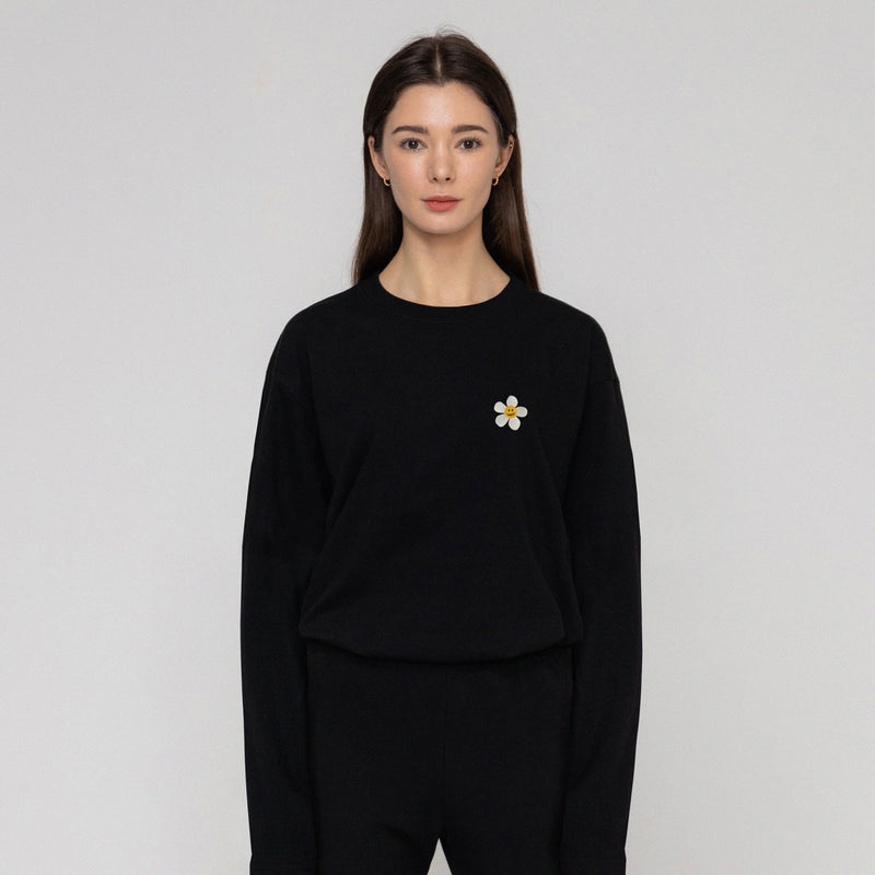 [UNISEX] Flower Dotted Embroidery White Clip Long Sleeve_Black (6697591767158)