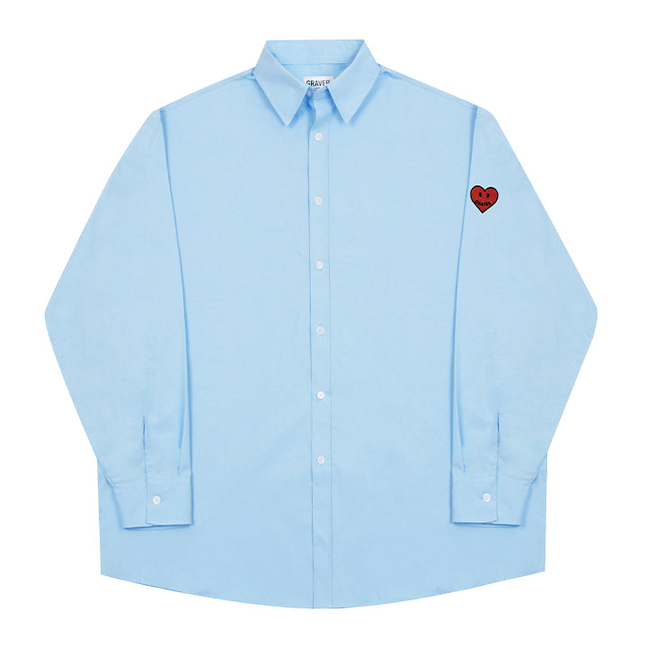 スリーブハートロゴスマイルエンブロイダリーオーバーフィットシャツ / Sleeve Heart Logo Smile Embroidered Overfit Shirt