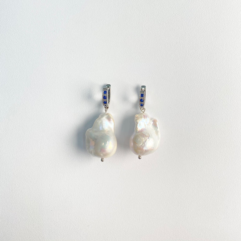 [ Silver 925 ] Baroque Pearl Horsehoof Earrings (6660807098486)