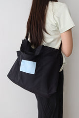 messenger bag (black)